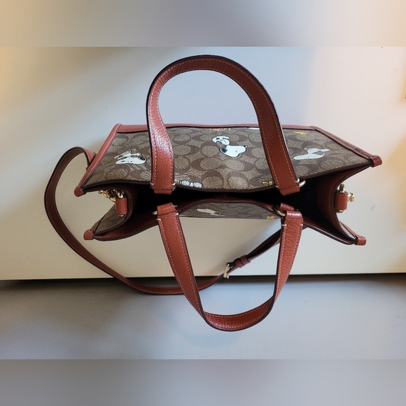 Coach X Peanuts Dempsey Carryall, BNWOT - Picture 7 of 11